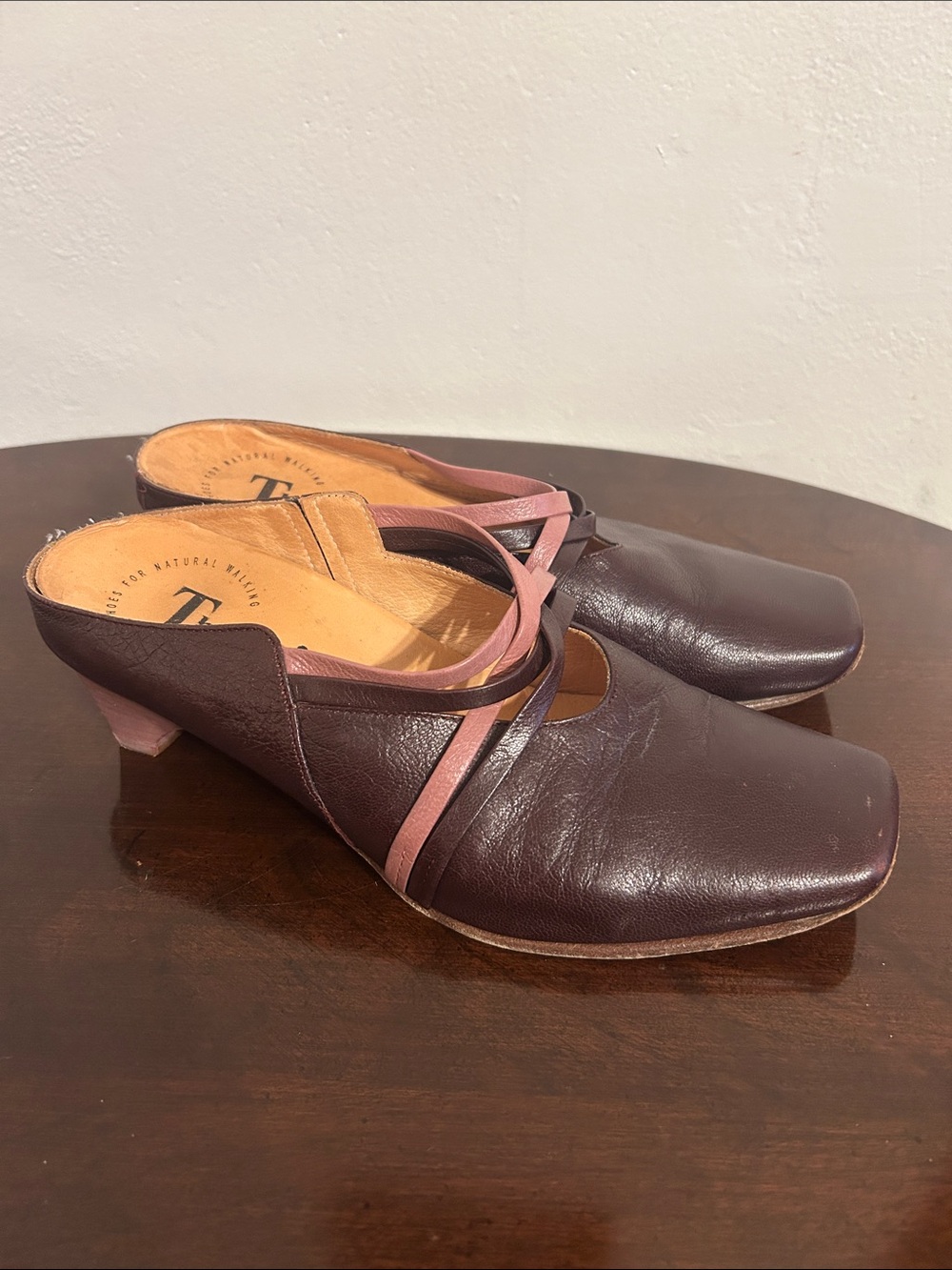 Think! Leather Slip-On Mules in Deep Plum Pink Accents Square Toe Made in Italy